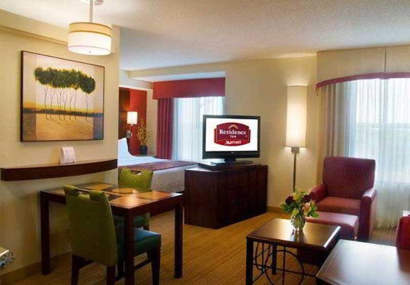 Residence Inn Toledo Maumee Exterior photo